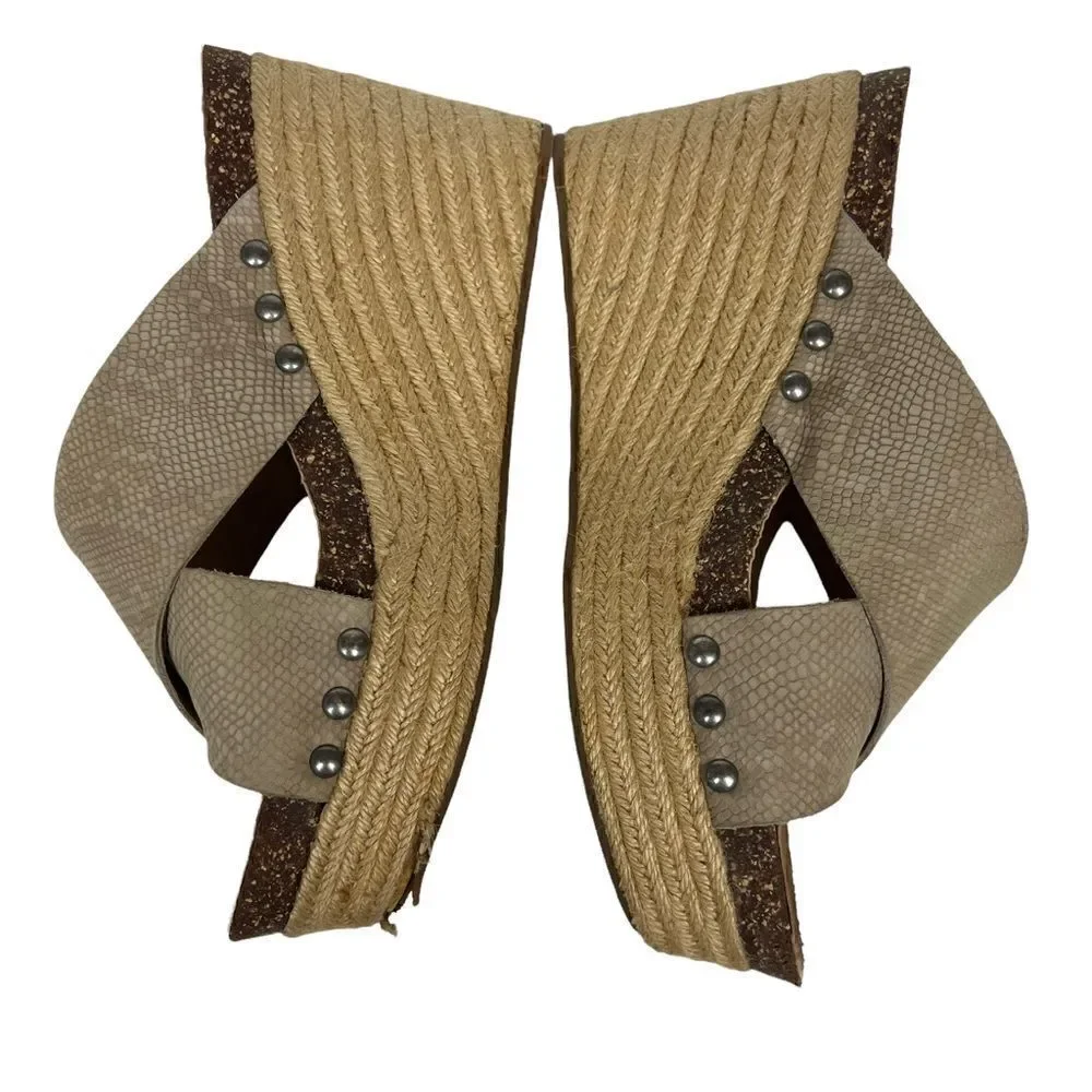 Lucky Brand Wedge Neeka Sandals Snake Skin Print Tan Cream Leather Upper 9M